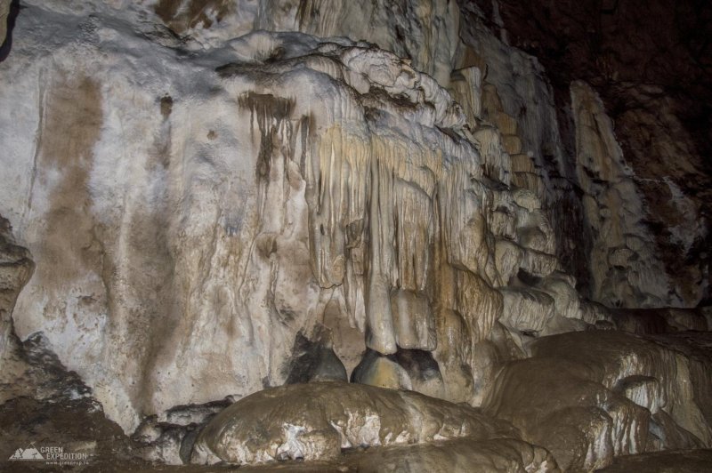 Мурадымовское ущелье пещера