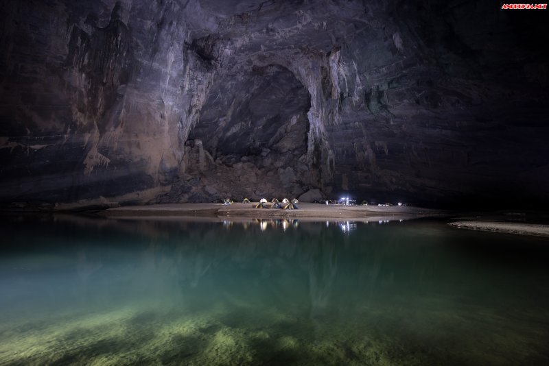 Самая большая пещера в мире Шондонг-Вьетнам