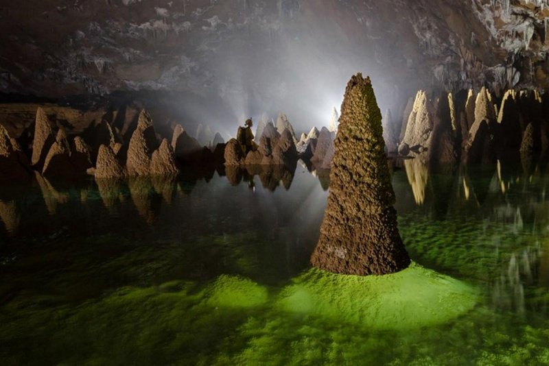 Пещера Шондонг Вьетнам вид снаружи