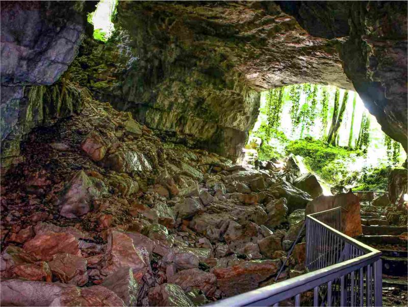 Воронцовская пещера Краснодарский край