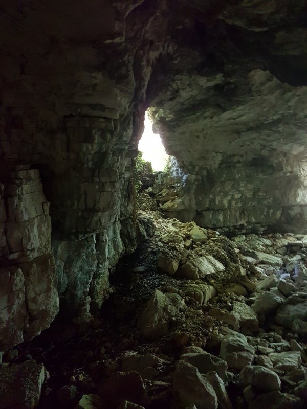 Воронцовские пещеры в Сочи глубина