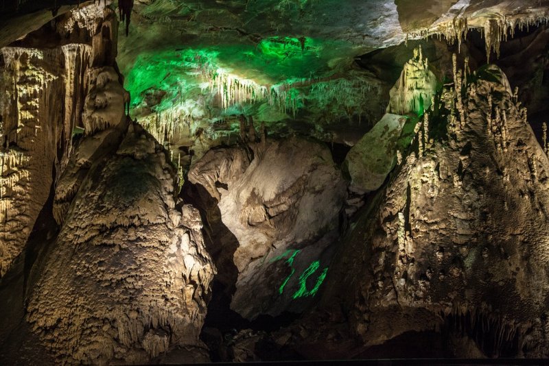 Азасская пещера Кузбасс