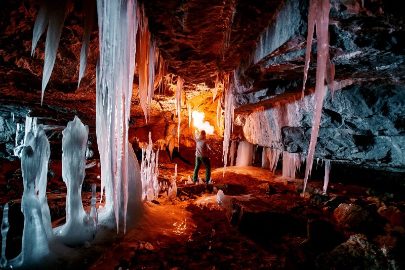 Азасская пещера Шерегеш