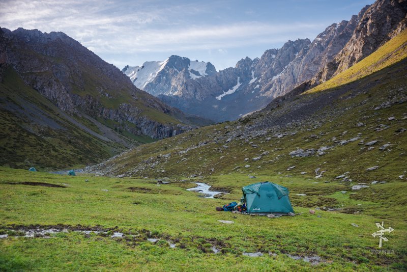 Пик "палатка" Алтын Арашан, Киргизия