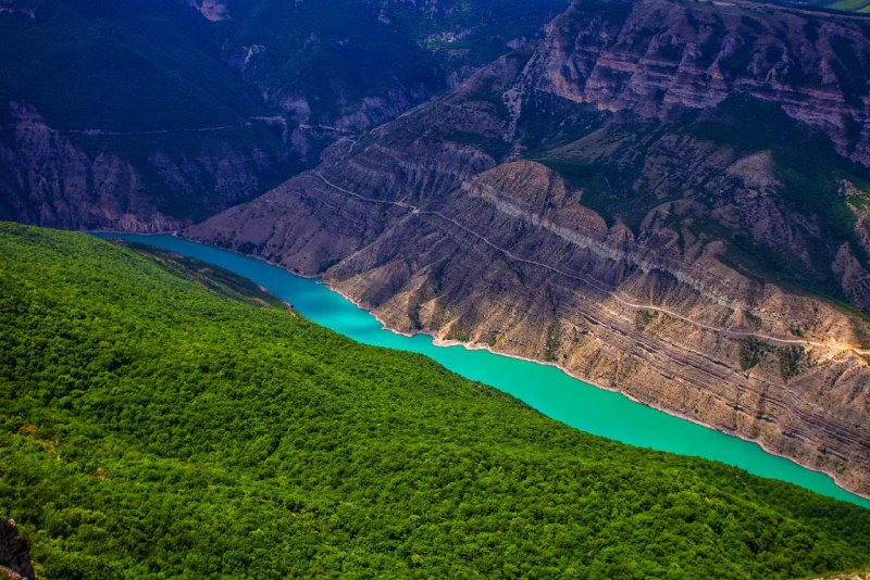 Сулакский каньон в Дагестане качели