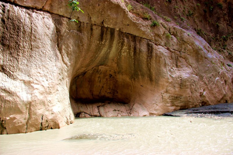 3 Место: поход к каньону Саклыкент