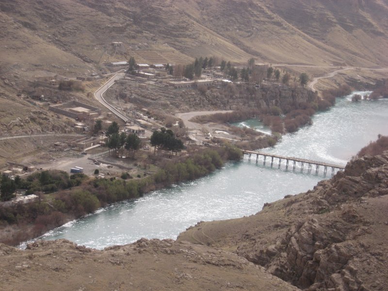 Река Термез Афганистан