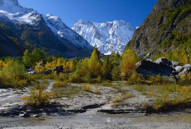 Горы Киргизии Григорьевское ущелье