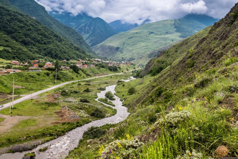 Река Фиагдон в Северной Осетии