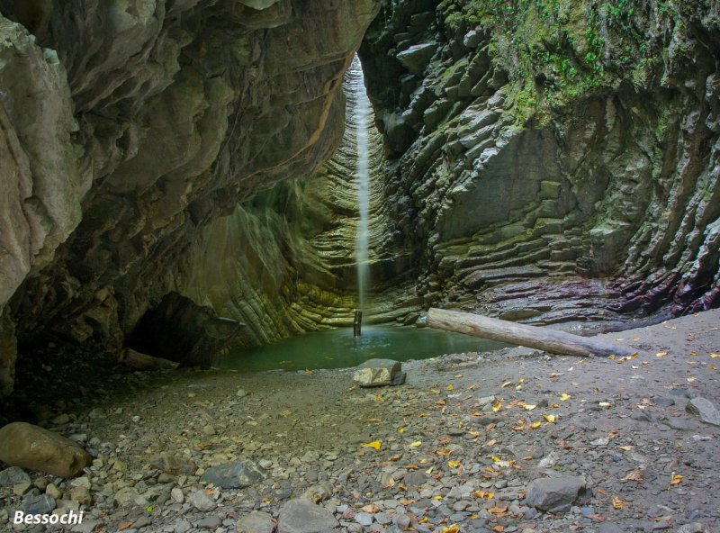 Свирский водопад Лазаревское