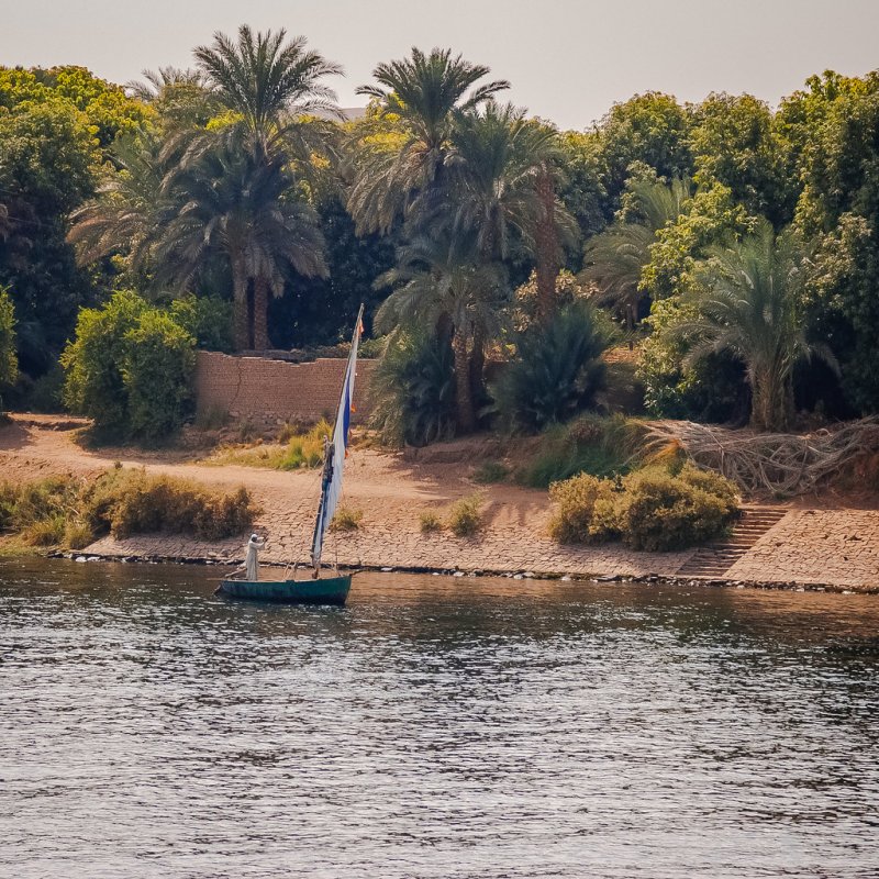 Реки Нил и Евфрат