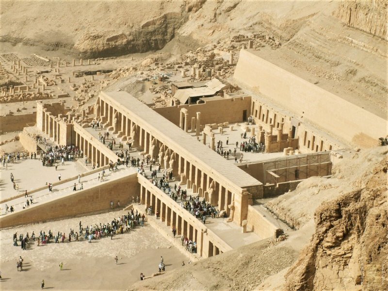 Луксор храм Хатшепсут