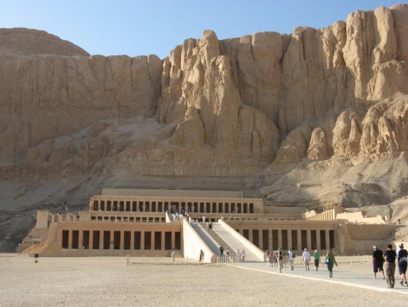Храм Хатшепсут древнего Египта