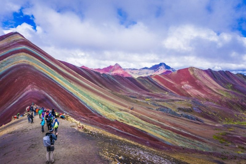 Куско Перу радужные горы