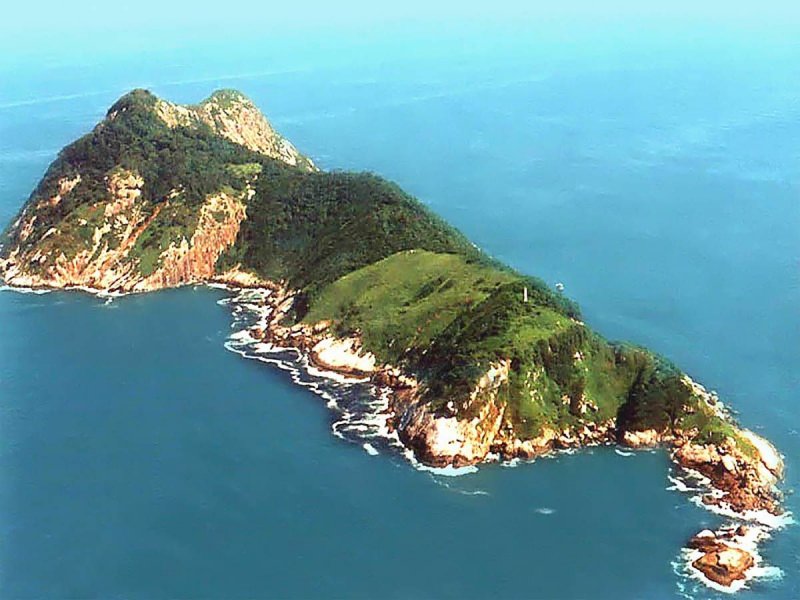 Остров Кеймада Гранде Бразилия