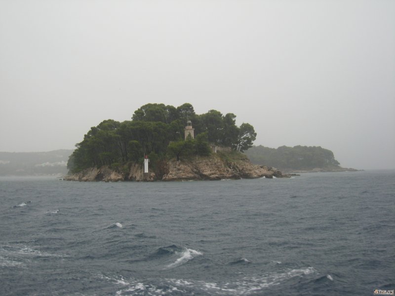 Страшный необитаемый остров
