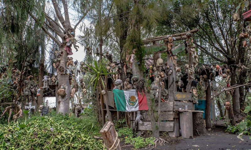 Остров кукол, Сочимилько, Мексика