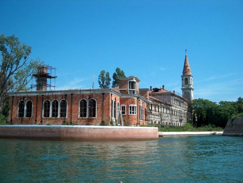 Остров Повелья Венеция