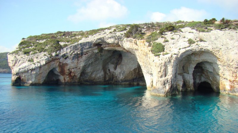 Греция, остров Закинф пещеры Керри