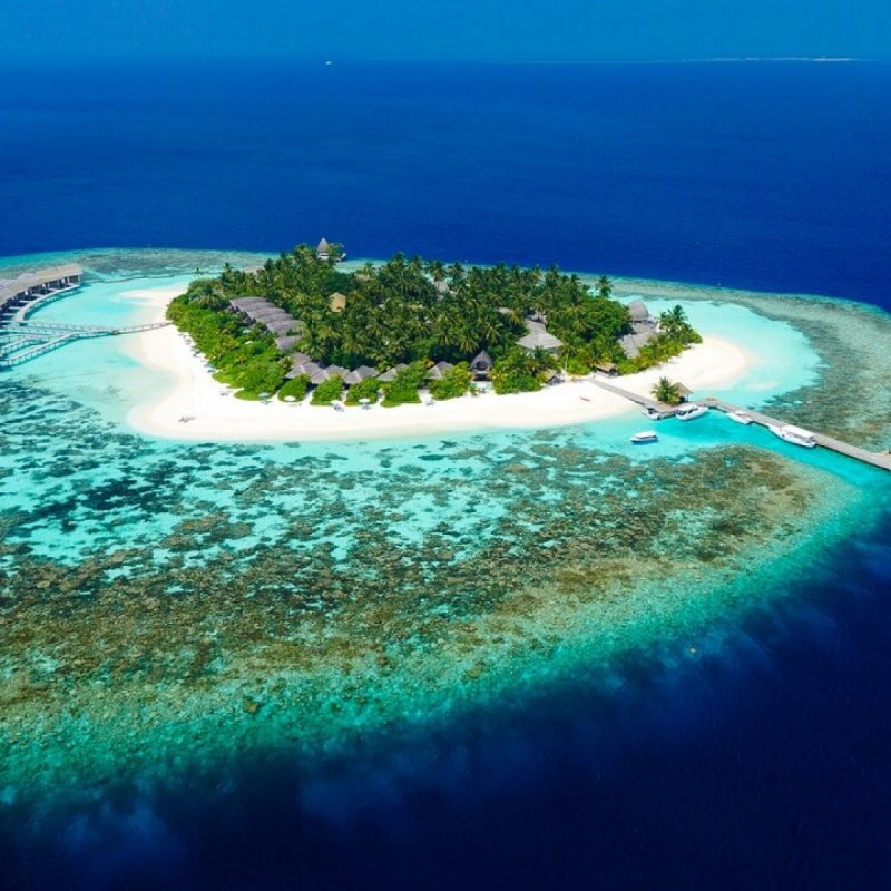 Мальдивы отель на атолле