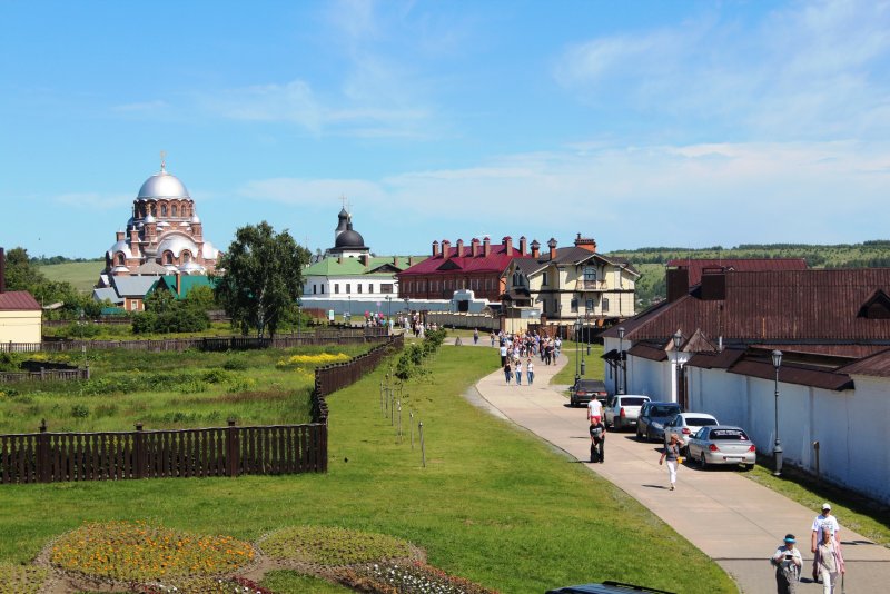 Остров град Свияжск Сергиевская Церковь