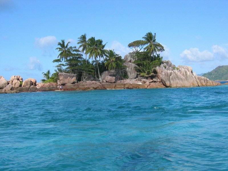 Остров Робинзона Крузо Сейшелы