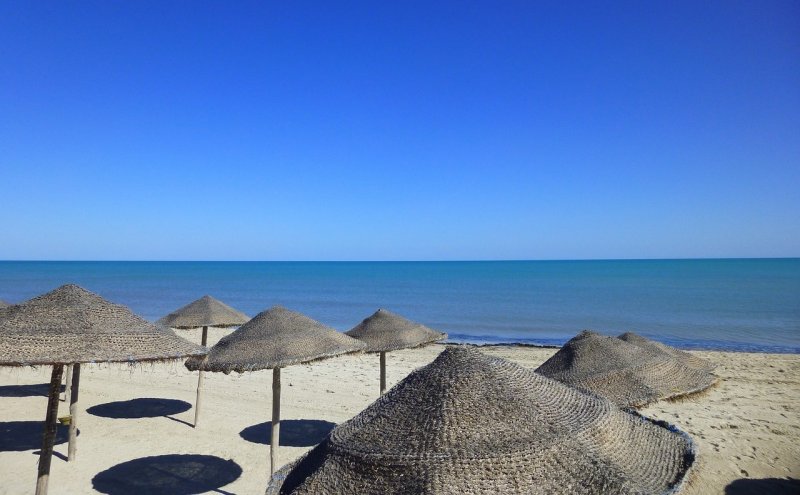 Пляжи Туниса фото туристов