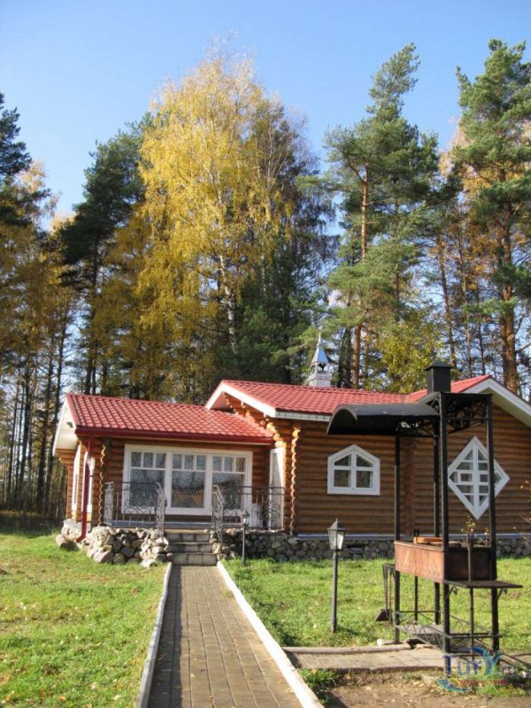 Лесной остров база отдыха Рыбинск
