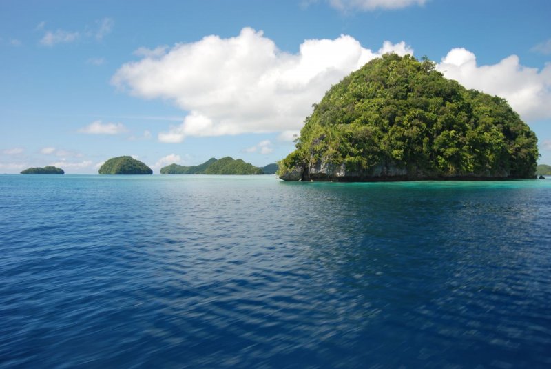 Остров Лингшан Филиппинское море