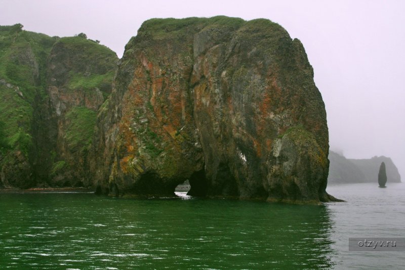 Остров старичков Авачинский залив Тихого океана Камчатский край