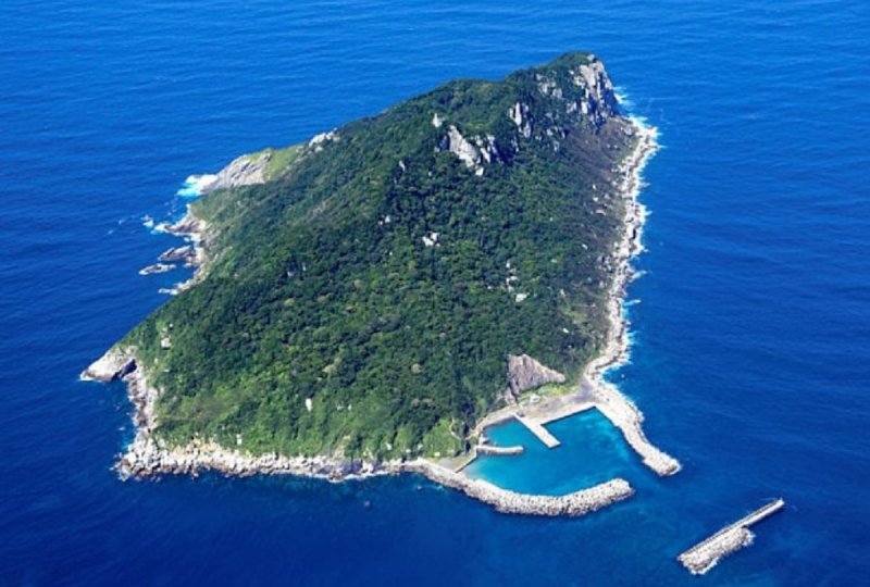 Необитаемый остров Япония