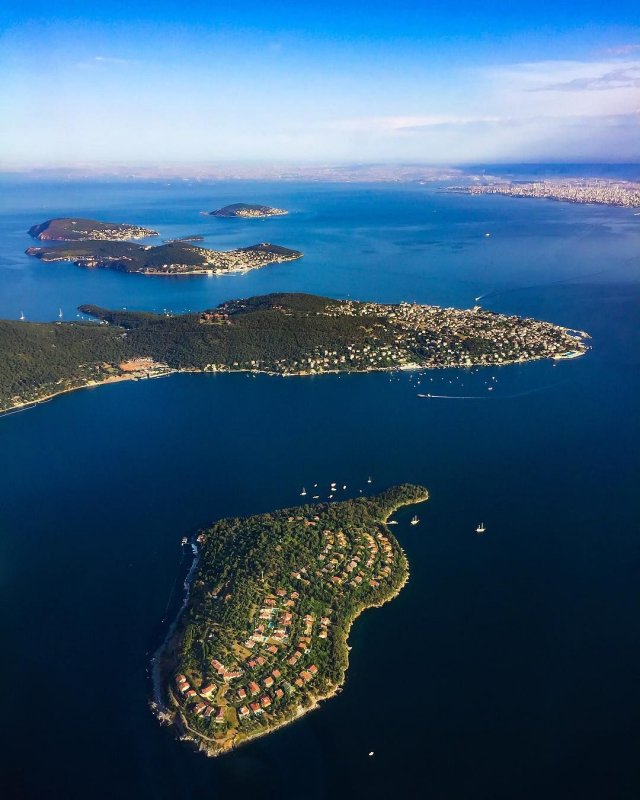 Остров Хейбелиада в Стамбуле Принцевы острова