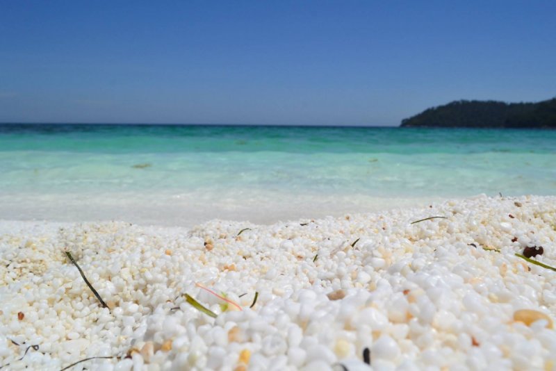 Остров Тасос мраморный пляж