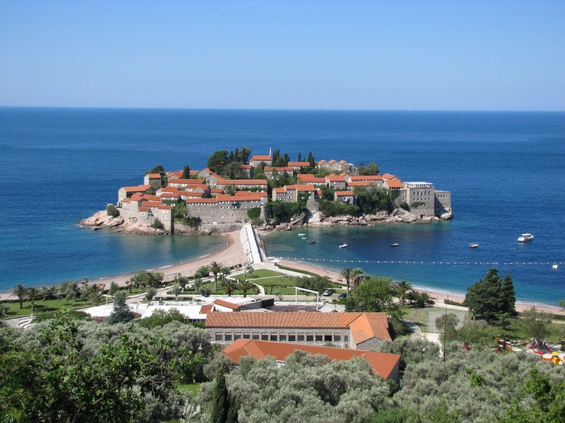 Остров в Черногории Святого Стефана внутри