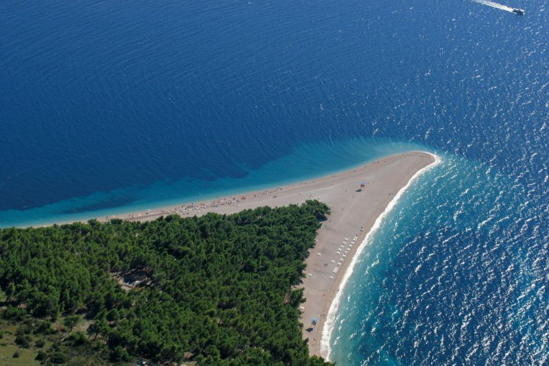 Пляж бол Хорватия фото