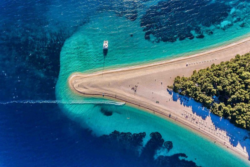 Остров Брач Хорватия Марины