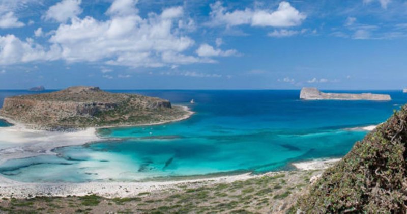 Остров Флевес Греция