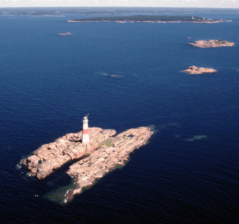 Ролевые и Быковы острова в финском заливе