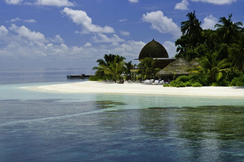 Мальдивы маленький остров