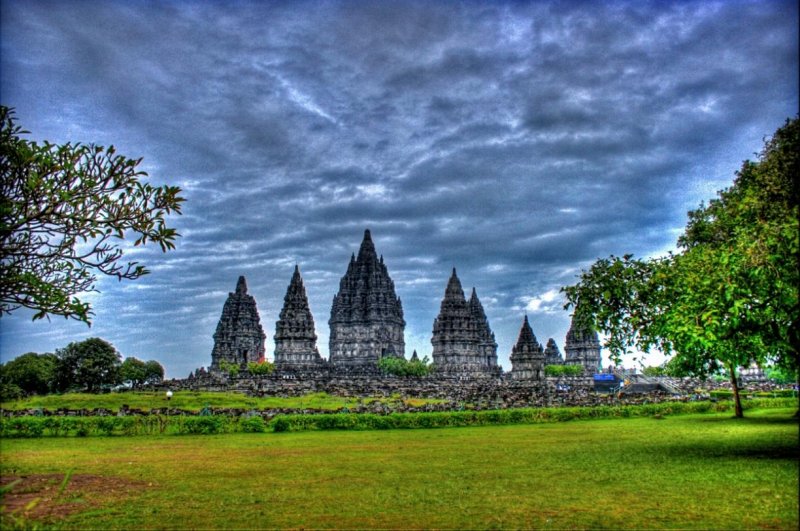 Храм Прамбанан Индонезия