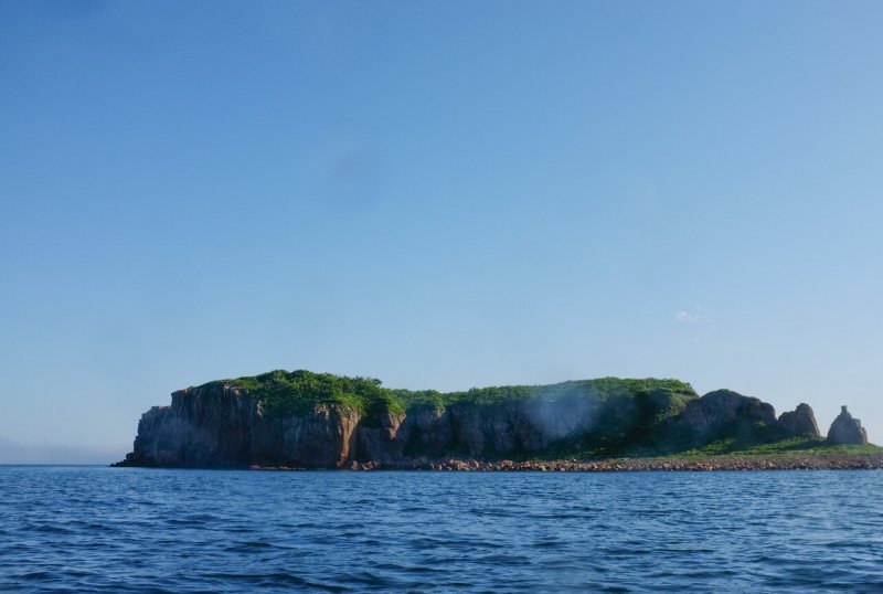Пляж остров Попова Владивосток