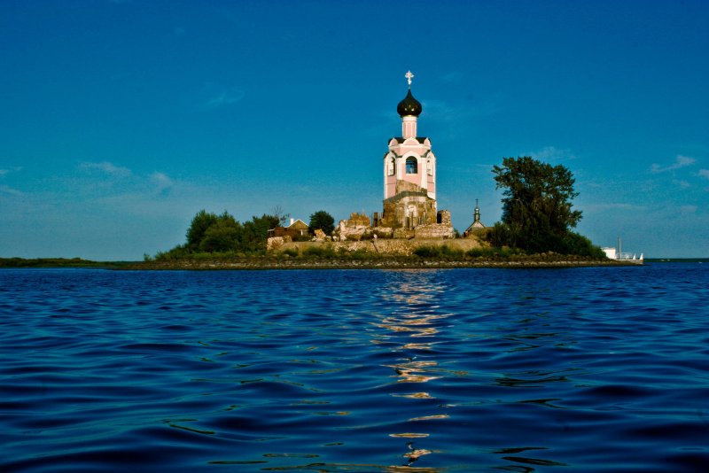 Остров Коломцы Псковское озеро