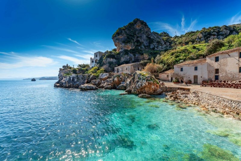 Средиземное море Сицилия