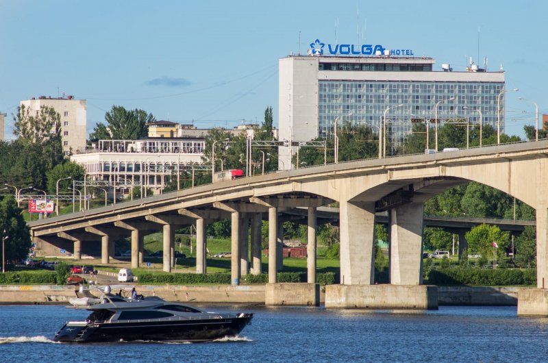 Кострома мост с гостиницы Волга