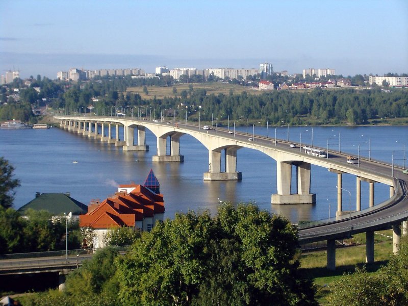 Река Волга в Костроме
