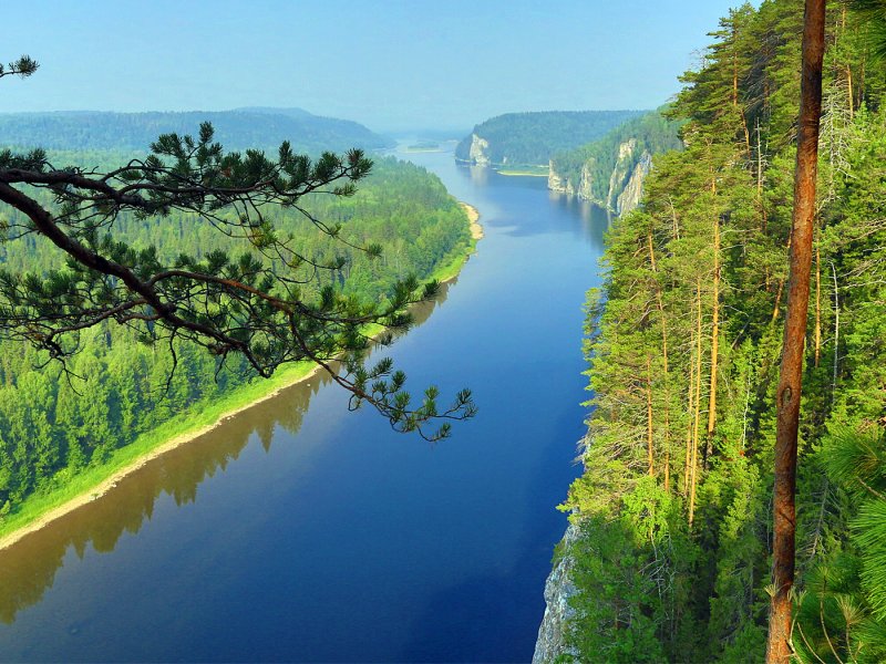 Река Волга в тайге