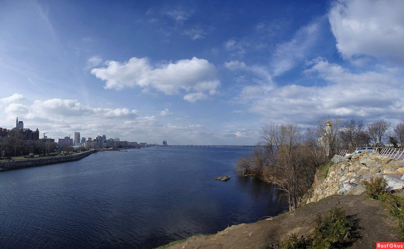Река Днепр в Днепропетровске
