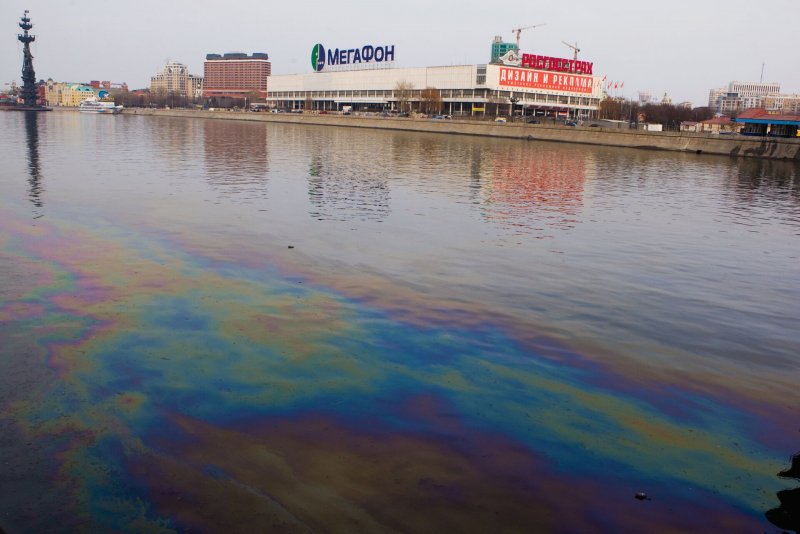 Река Шипуниха загрязнение нефтепродуктами