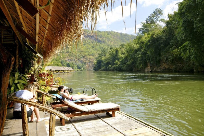 Тайланд деревня на реке