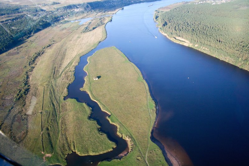 Река Волга с высоты птичьего полета